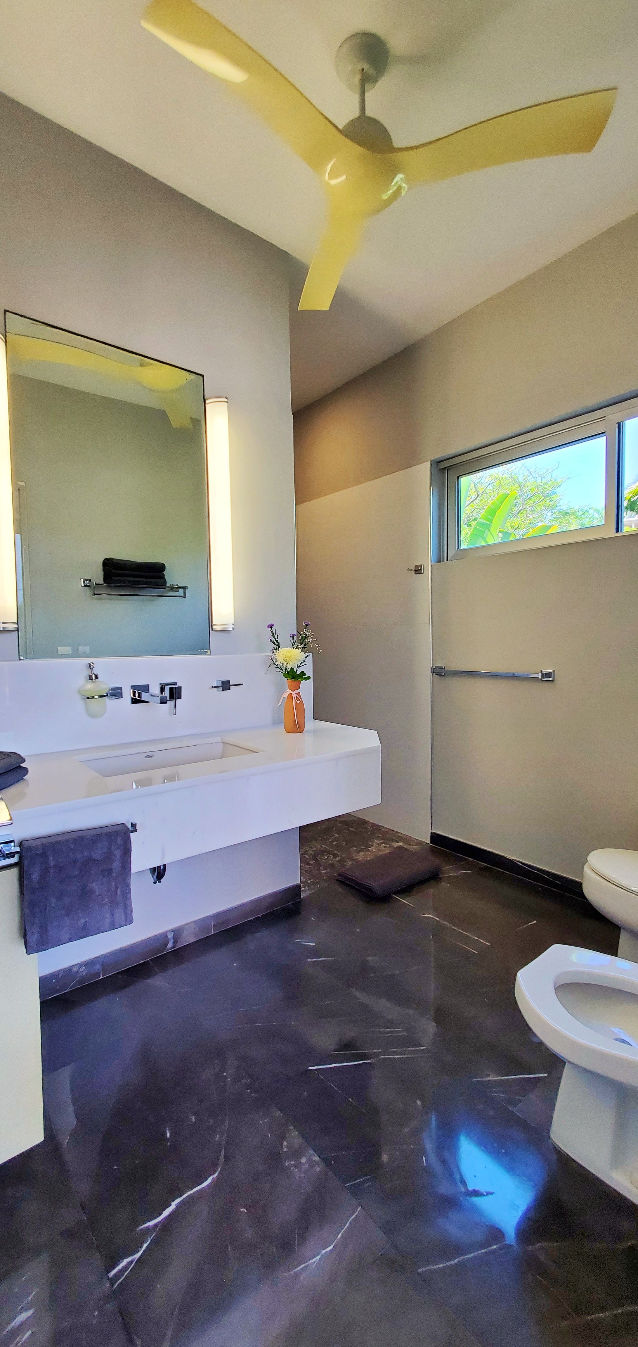 Villa Alma Steps to the Beach image 36 of 78