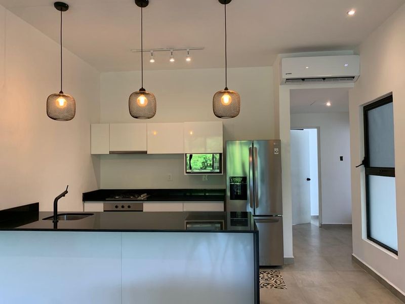 Uxmal Modern Condo  image 5 of 13