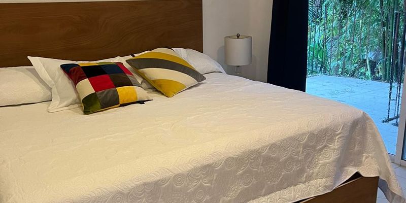 Charming 2-Bedroom Garden House image 9 of 13