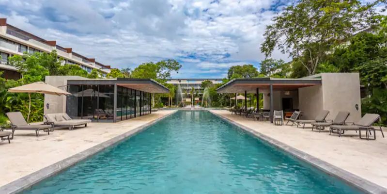 AWA Luxury 3 Beds Apartment image 21 of 51