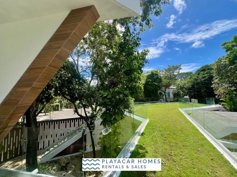 Playacar Rare Exquisite Villa image 57 of 59