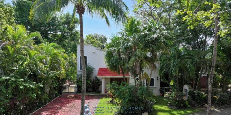 Playacar Twin house for sale image 1 of 21