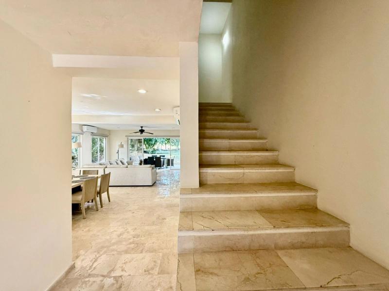 🌴 Golf One Townhouse Playacar image 11 of 27