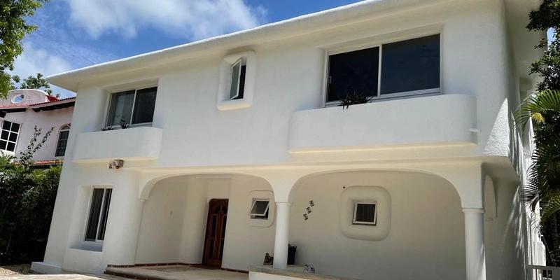 Playacar Villa Rental 4 Bedroom image 1 of 27