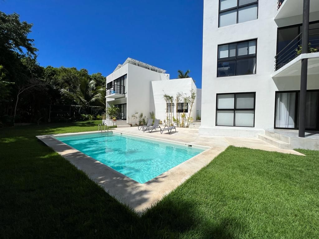 Uxmal Modern Condo  image 12 of 13