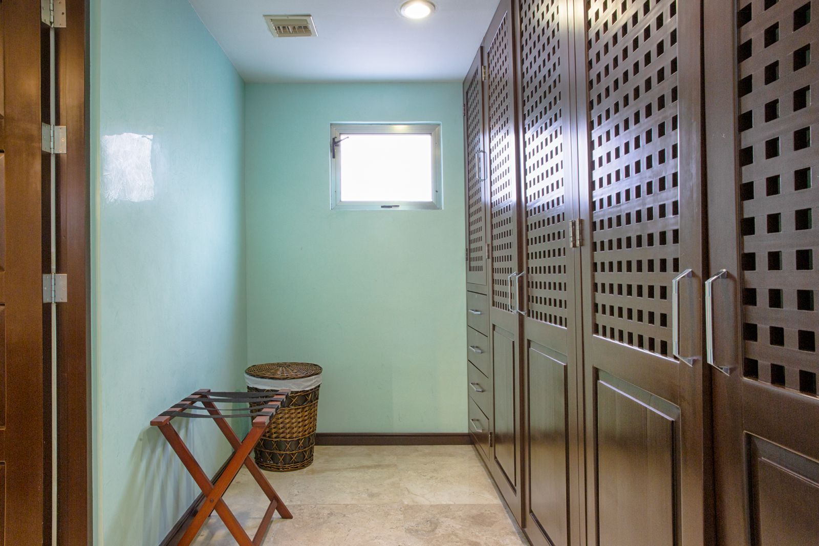 Villa Turquesa Beach Front  image 8 of 26