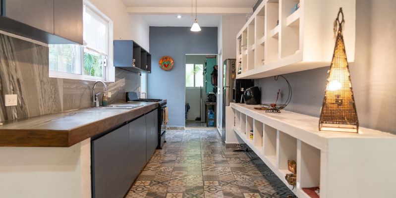 Club Real House  image 4 of 8