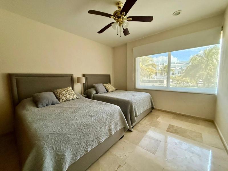 🌴 Golf One Townhouse Playacar image 2 of 27