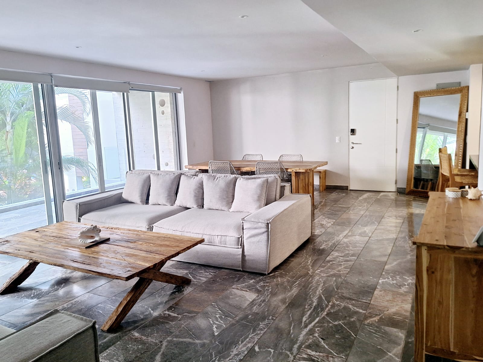 Vaiven Del Mar image 12 of 14