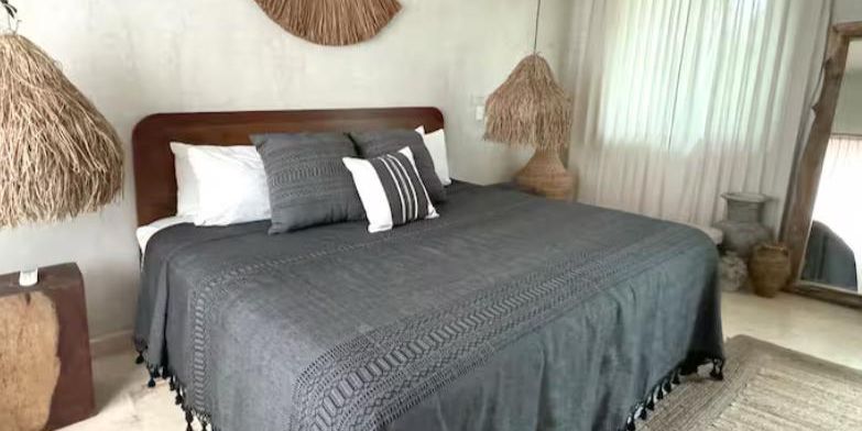 Gorgeous Club Real House  image 14 of 60