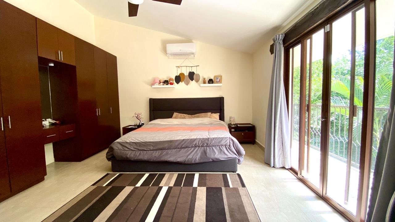 4 Bedroom Villa in Playacar  image 25 of 28