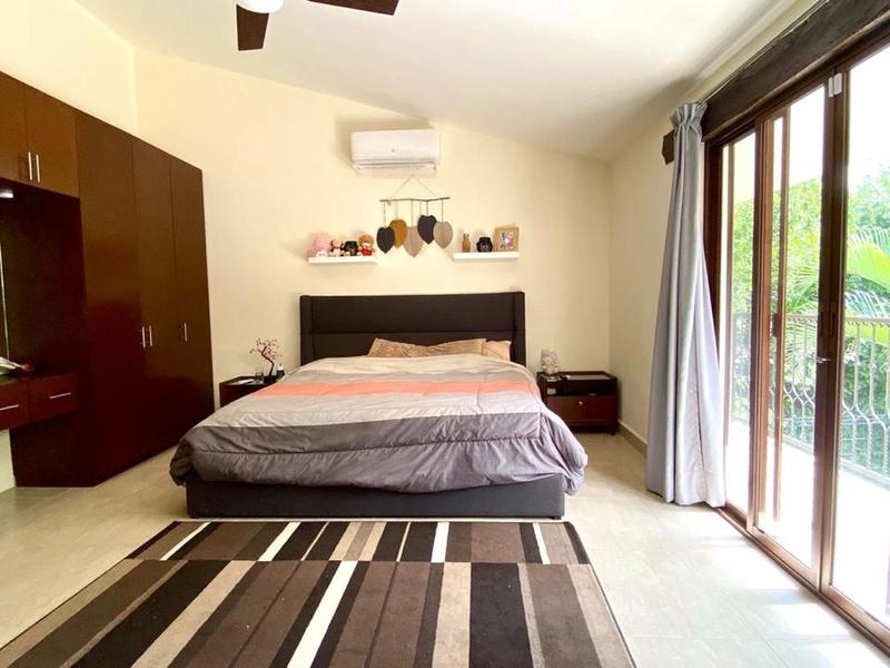 4 Bedroom Villa in Playacar image 25 of 28