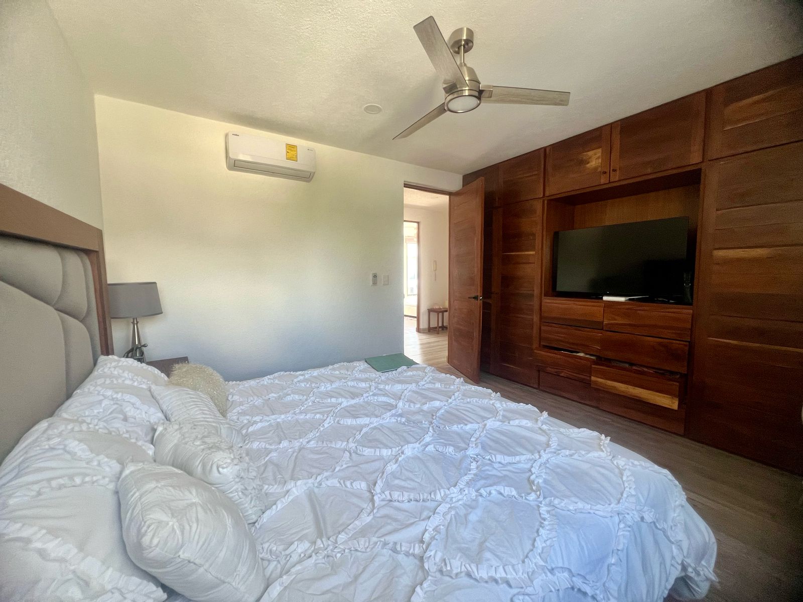 Modern 3 Beds Villa in Bambu image 14 of 29