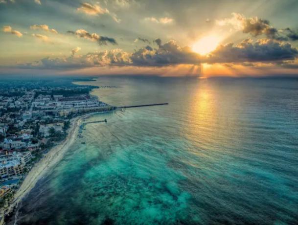 Arbolada Playacar Condo For Rent image 4 of 38