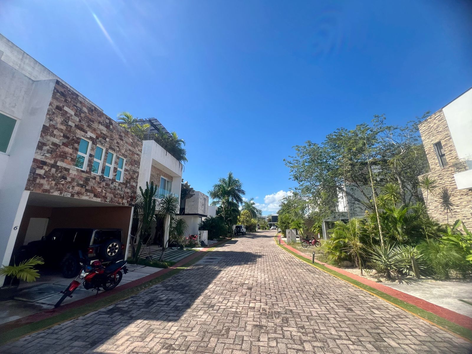 Modern 3 Beds Villa in Bambu image 27 of 29