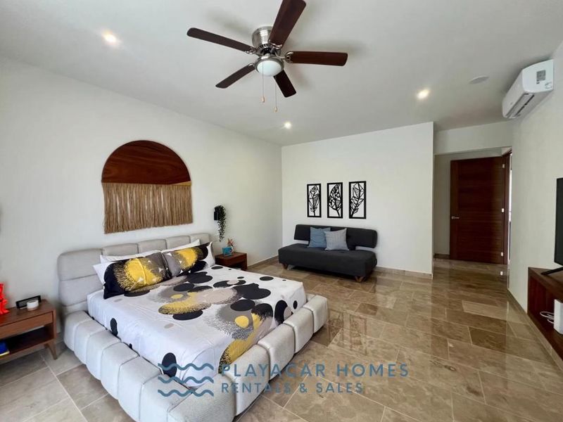 Modern Club Real Jungle Villa image 35 of 87