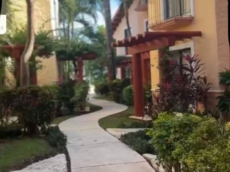 Santa Fe Playacar Townhouse image 3 of 25