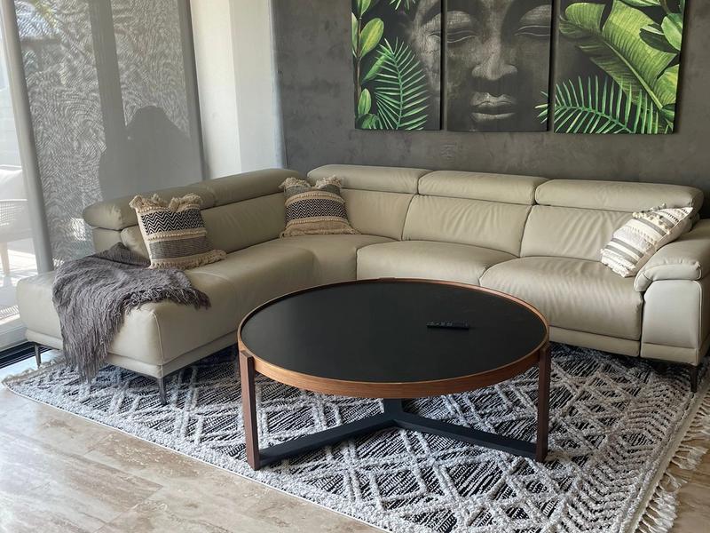 AWA Luxury Penthouse 3 Bdrm image 3 of 19