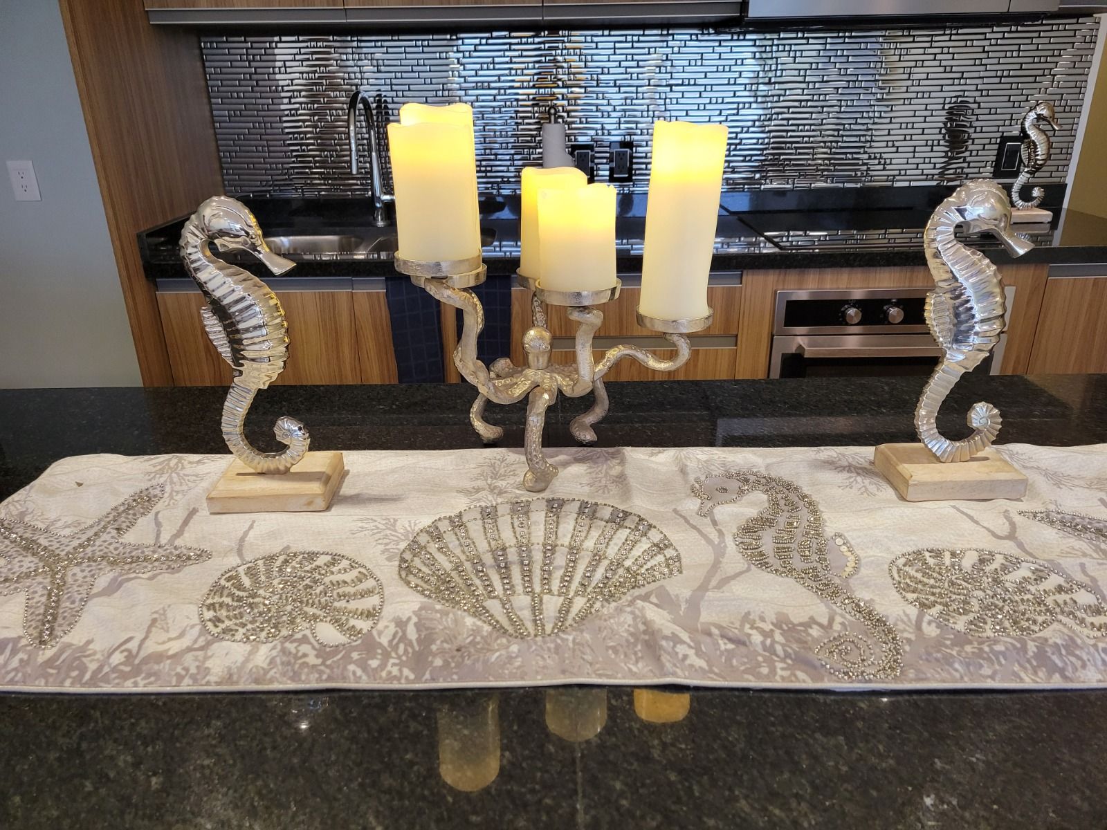 AWA Luxury 2 Bedroom  image 16 of 19