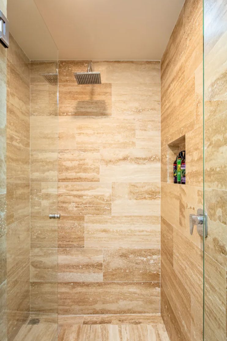 AWA Luxury 3 Beds Apartment image 43 of 51