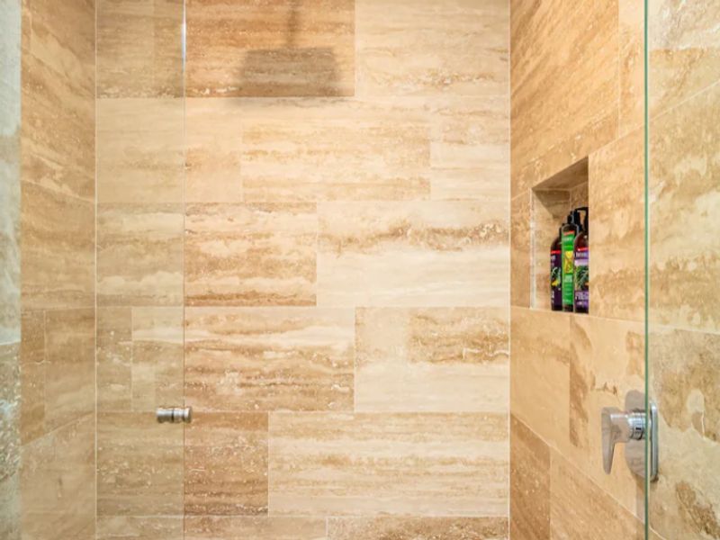 AWA Luxury 3 Beds Apartment image 43 of 51