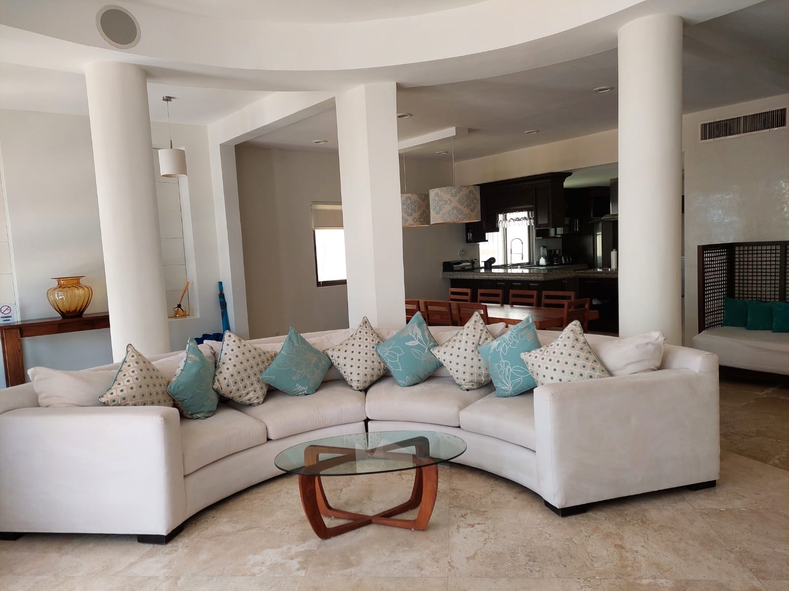 Villa Turquesa Beach Front  image 19 of 26