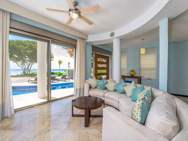 Villa Turquesa Beach Front image 5 of 26