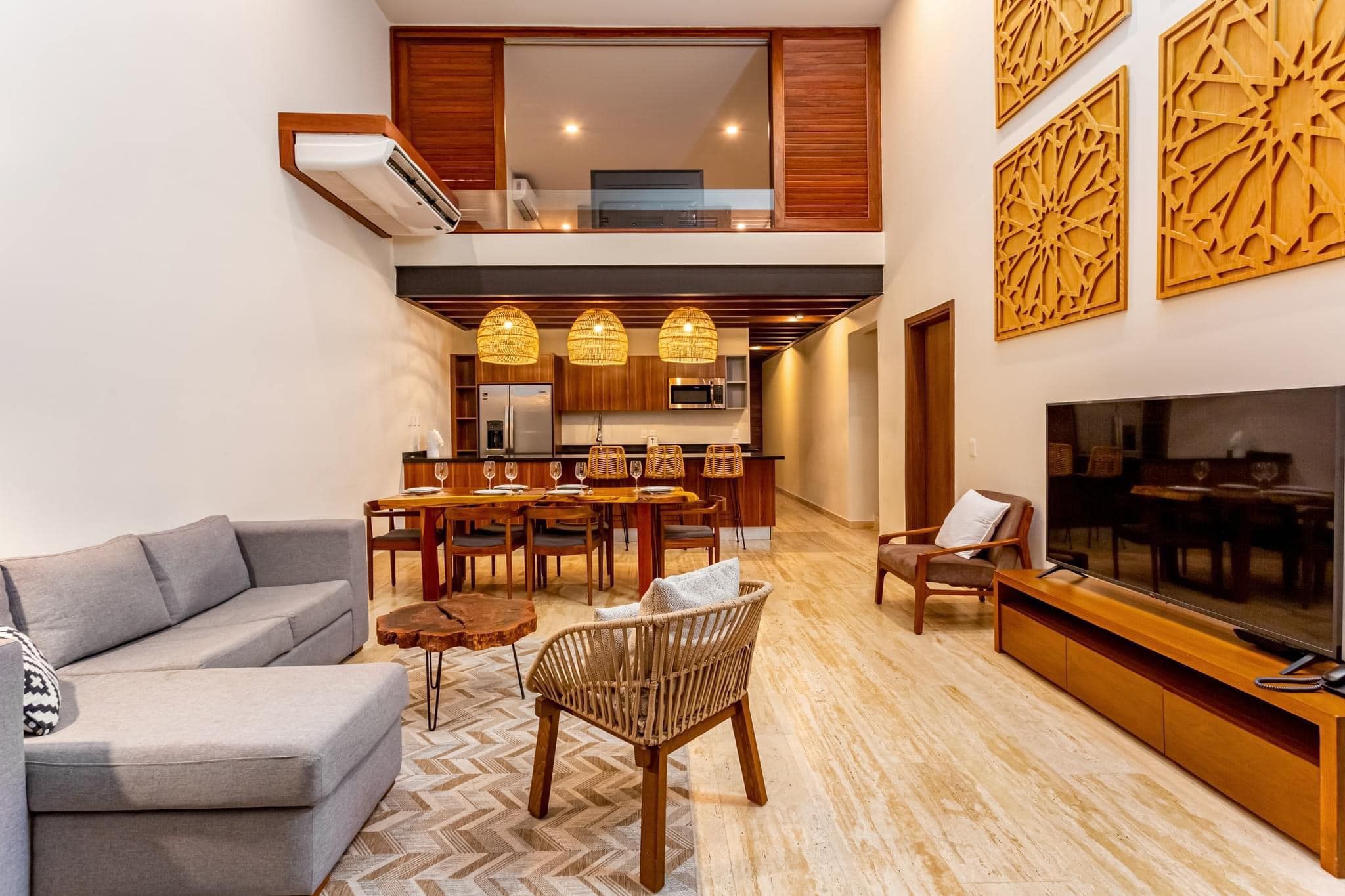 AWA 3 Bedroom loft image 9 of 29