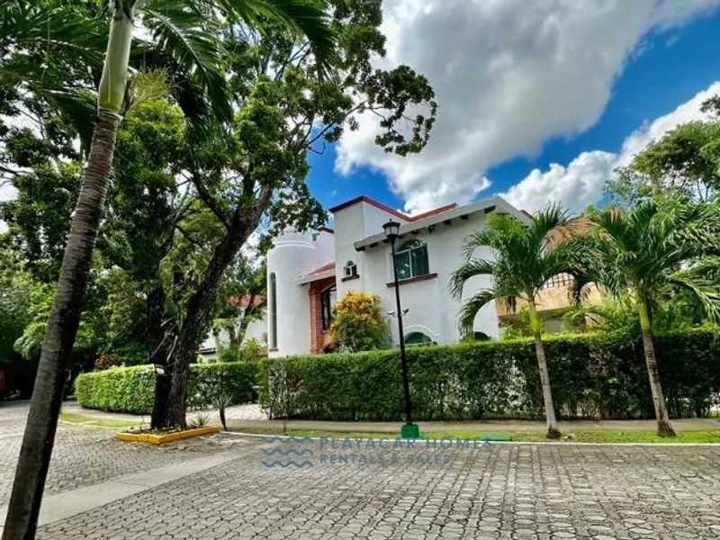 Spacious Villa Playacar image 5 of 43