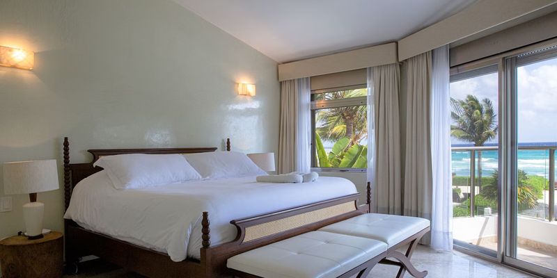 Villa Turquesa Beach Front  image 4 of 26