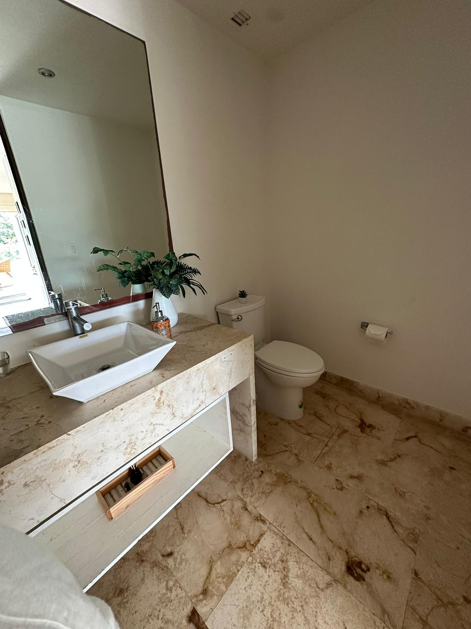 Penthouse de lujo image 9 of 13