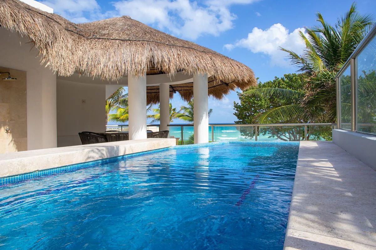 Villa Turquesa Beach Front  image 2 of 26