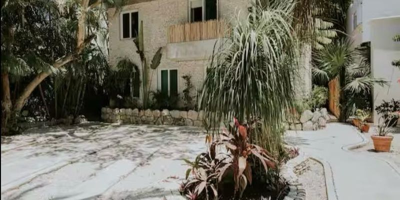 Gorgeous Club Real House  image 44 of 60