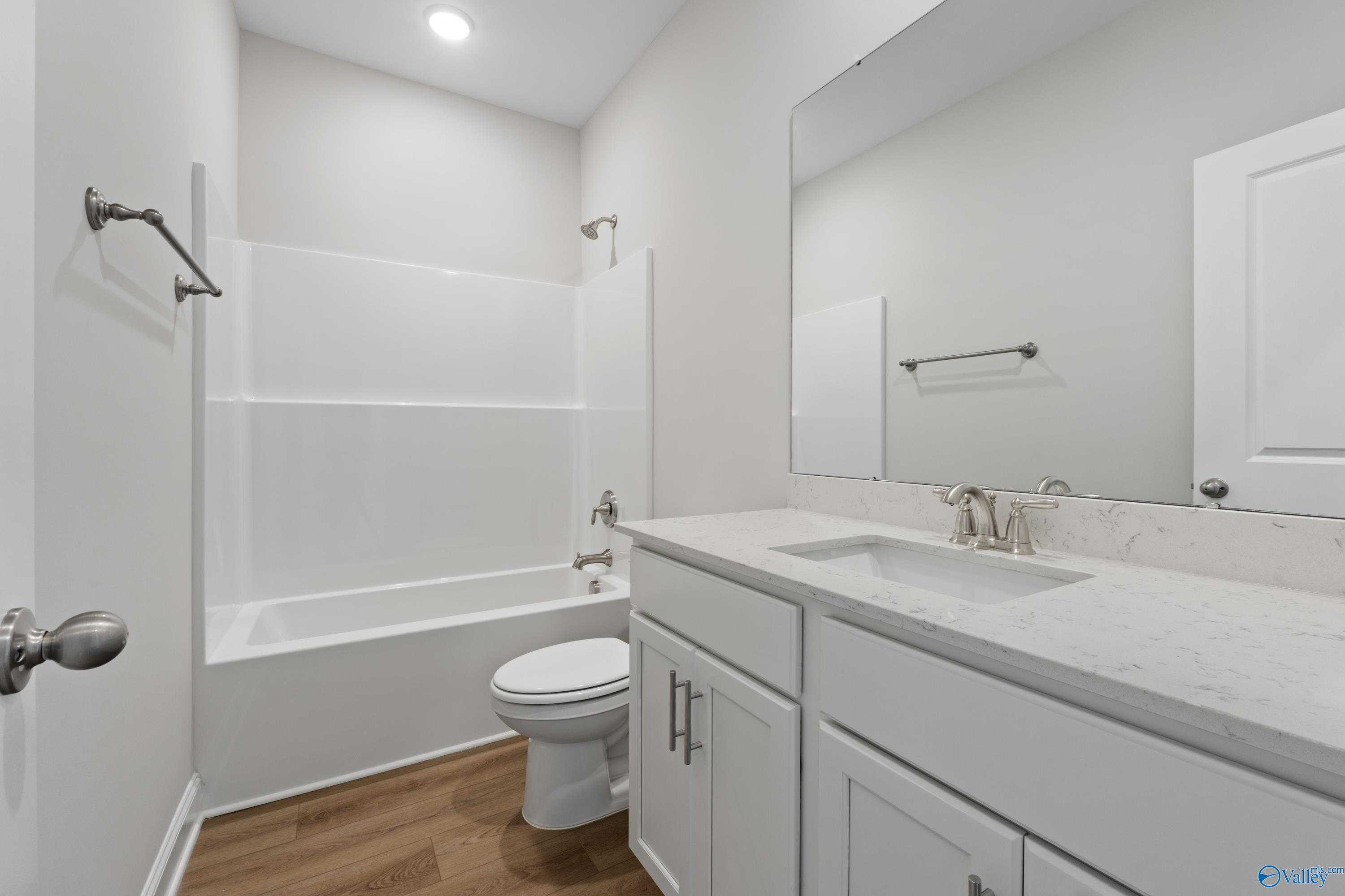 Image 8 of Davidson Homes' New Home at 223 Pine Island Avenue