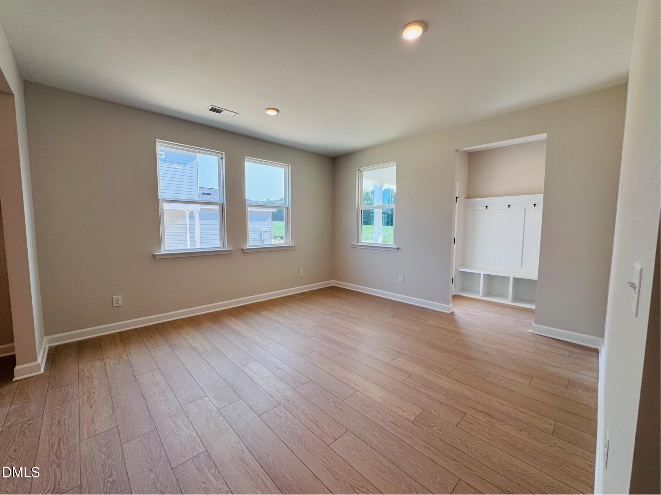 Image 5 of Davidson Homes' New Home at 808 Carpet Grass Avenue