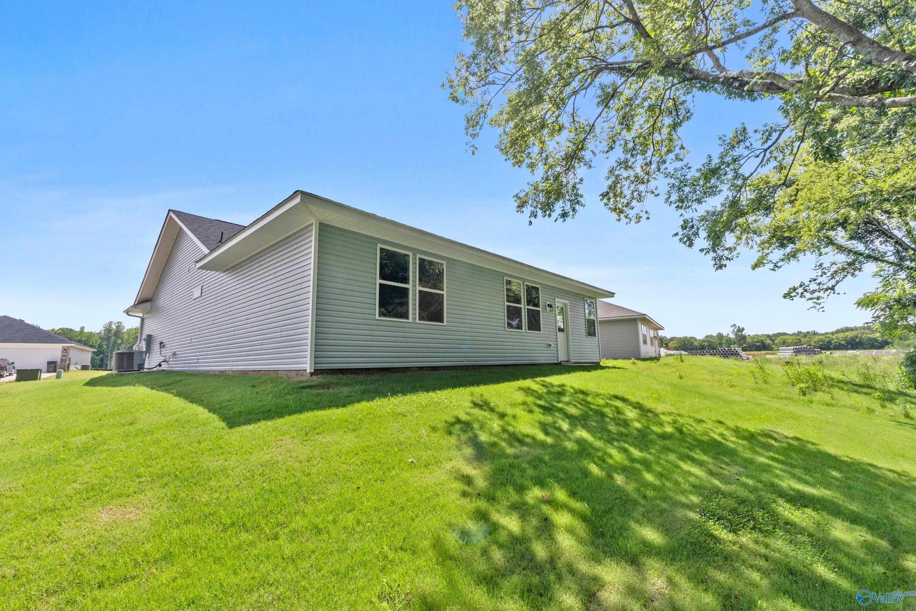 Image 26 of Davidson Homes' New Home at 131 Plum Tree Lane