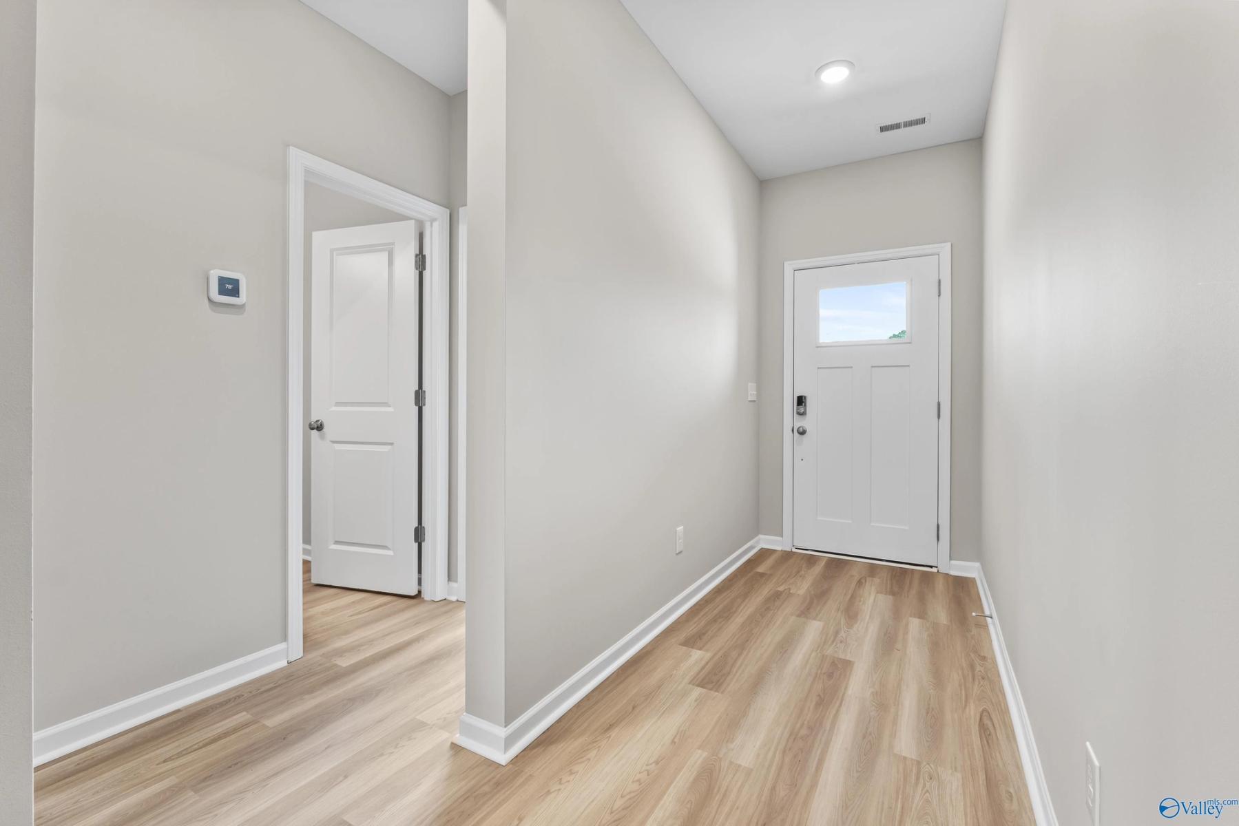Image 7 of Davidson Homes' New Home at 117 Evergreen Mill Ln