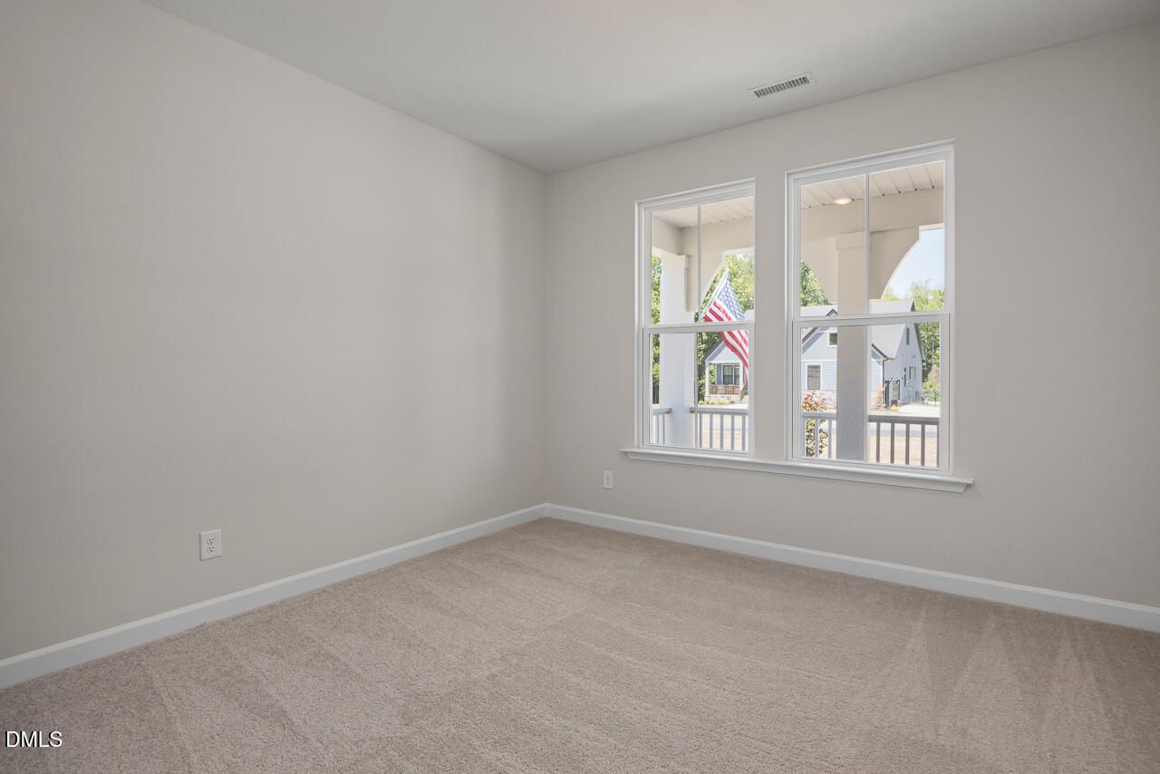 Image 5 of Davidson Homes' New Home at 203 Crop Road