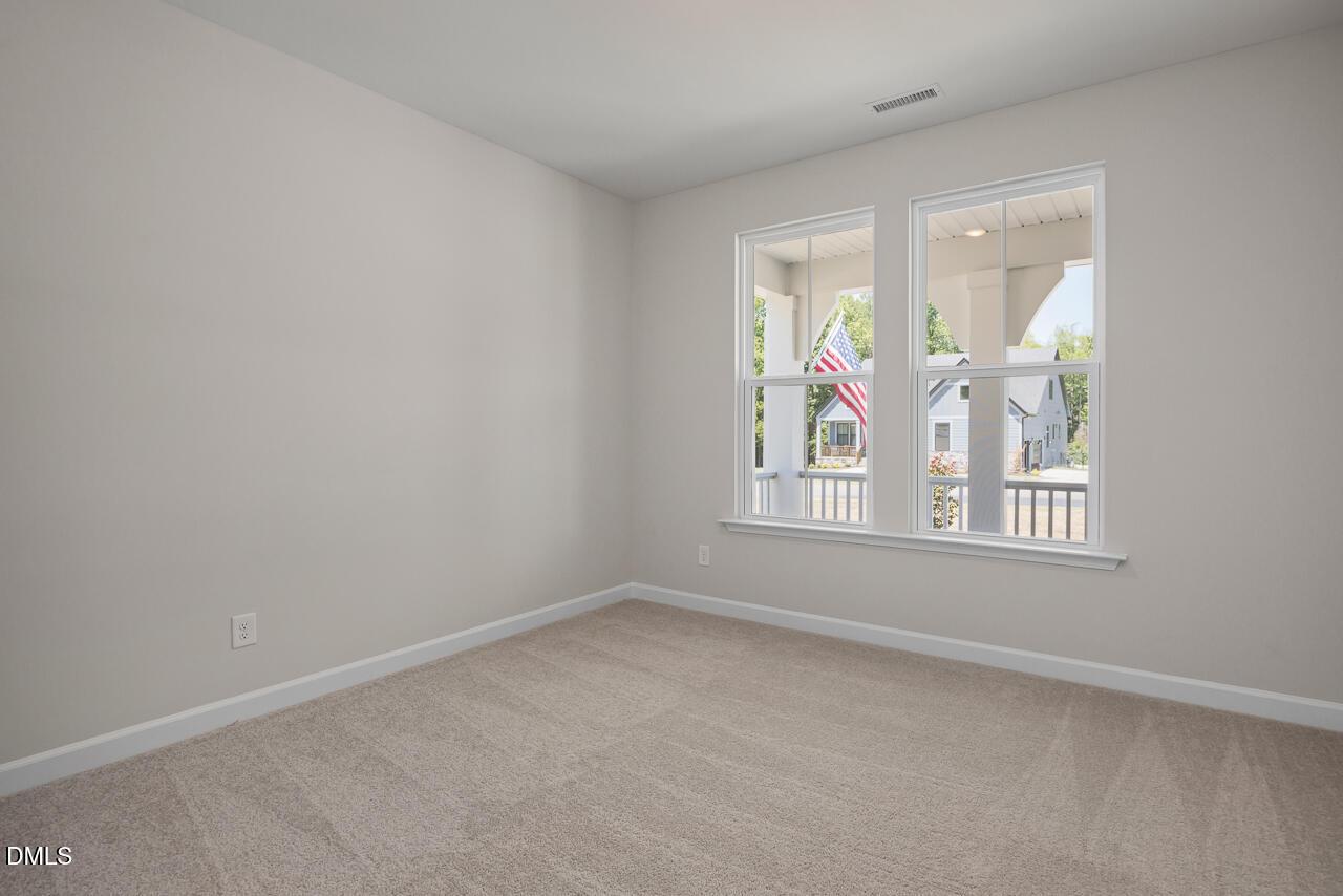 Image 5 of Davidson Homes' New Home at 203 Crop Road