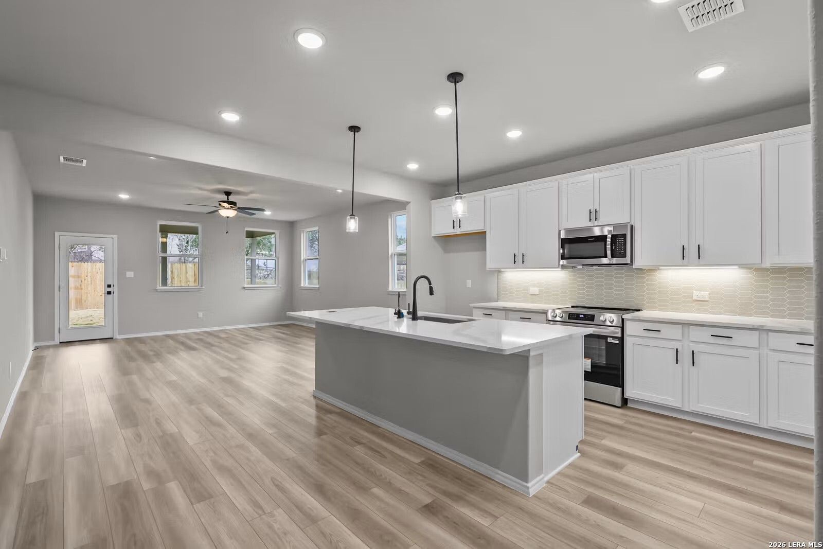Image 10 of Davidson Homes' New Home at 421 Tims Way
