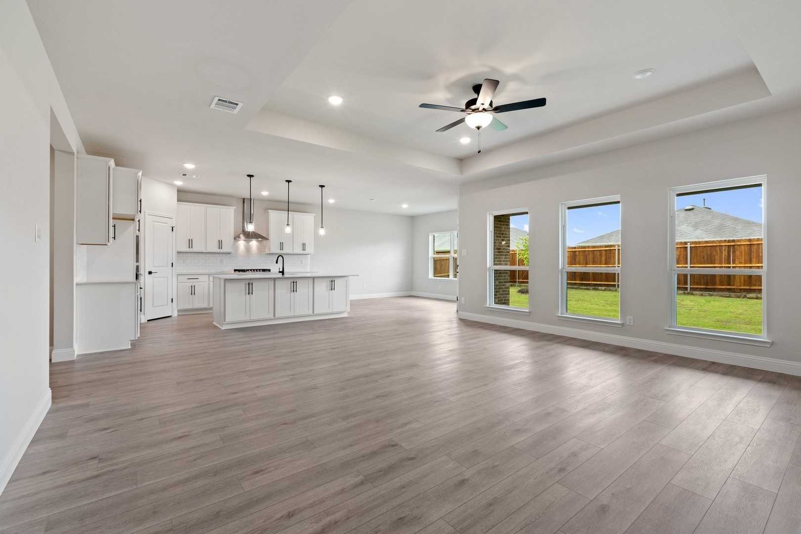 Image 8 of Davidson Homes' New Home at 209 Briarwood Drive