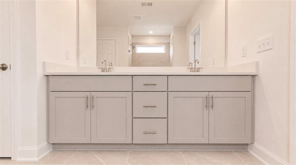 Image 21 of Davidson Homes' New Home at 418 Grand Wehunt Drive