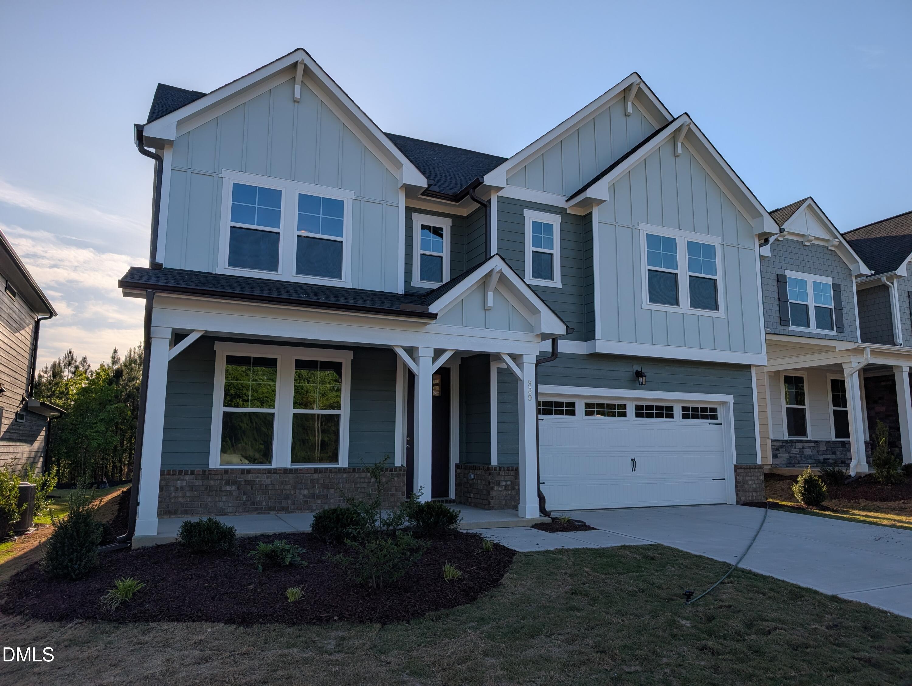 Exterior view of Davidson Homes' New Home at 909 Diana Victoria Court