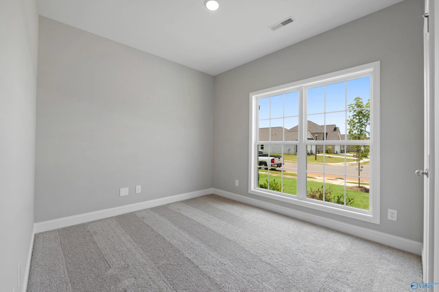Image 6 of Davidson Homes' New Home at 145 Ivy Vine Drive