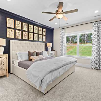 Beautiful Pond Access at Ivy Hills