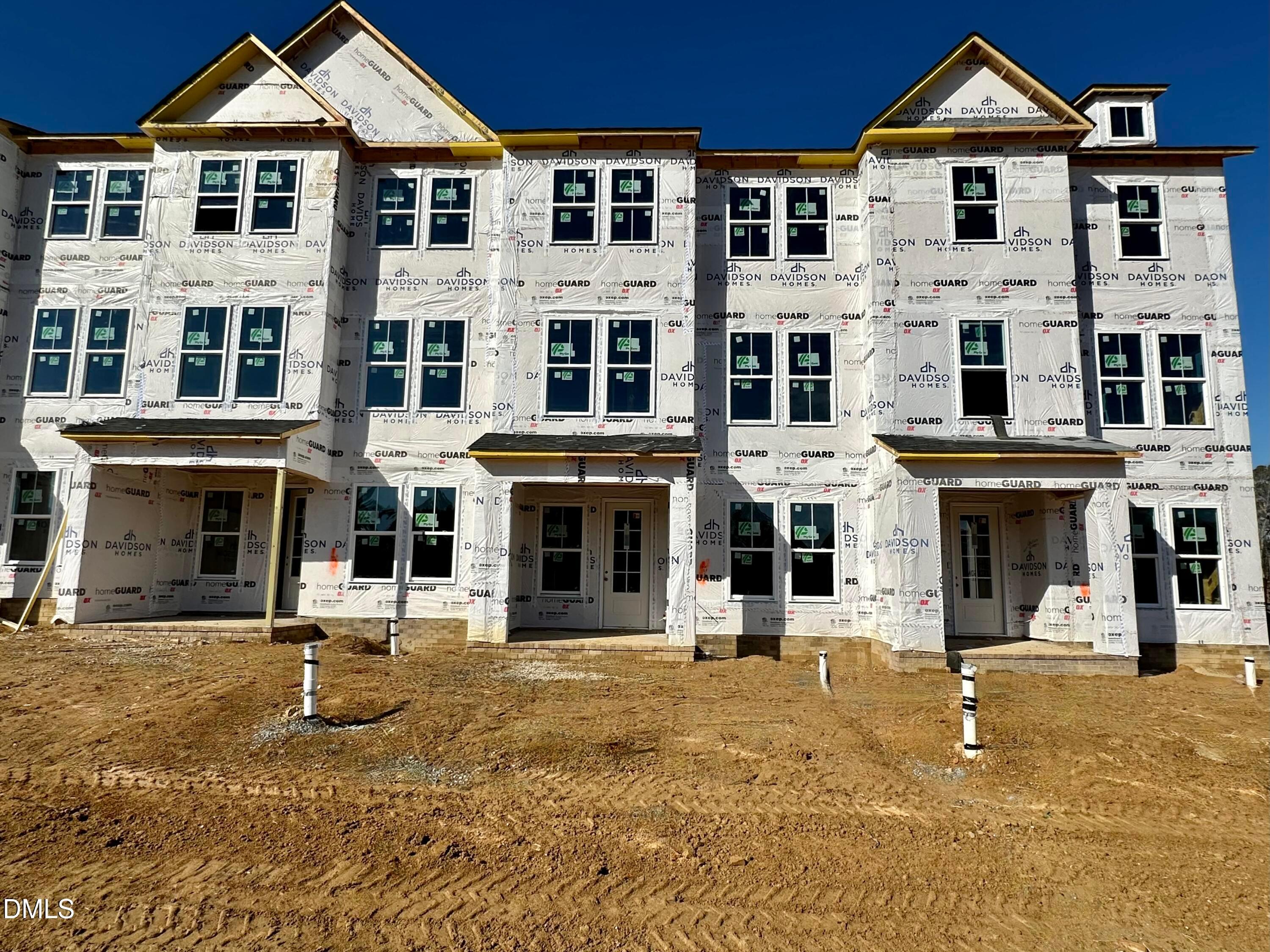 Exterior view of Davidson Homes' New Home at 608 Thatch Lane