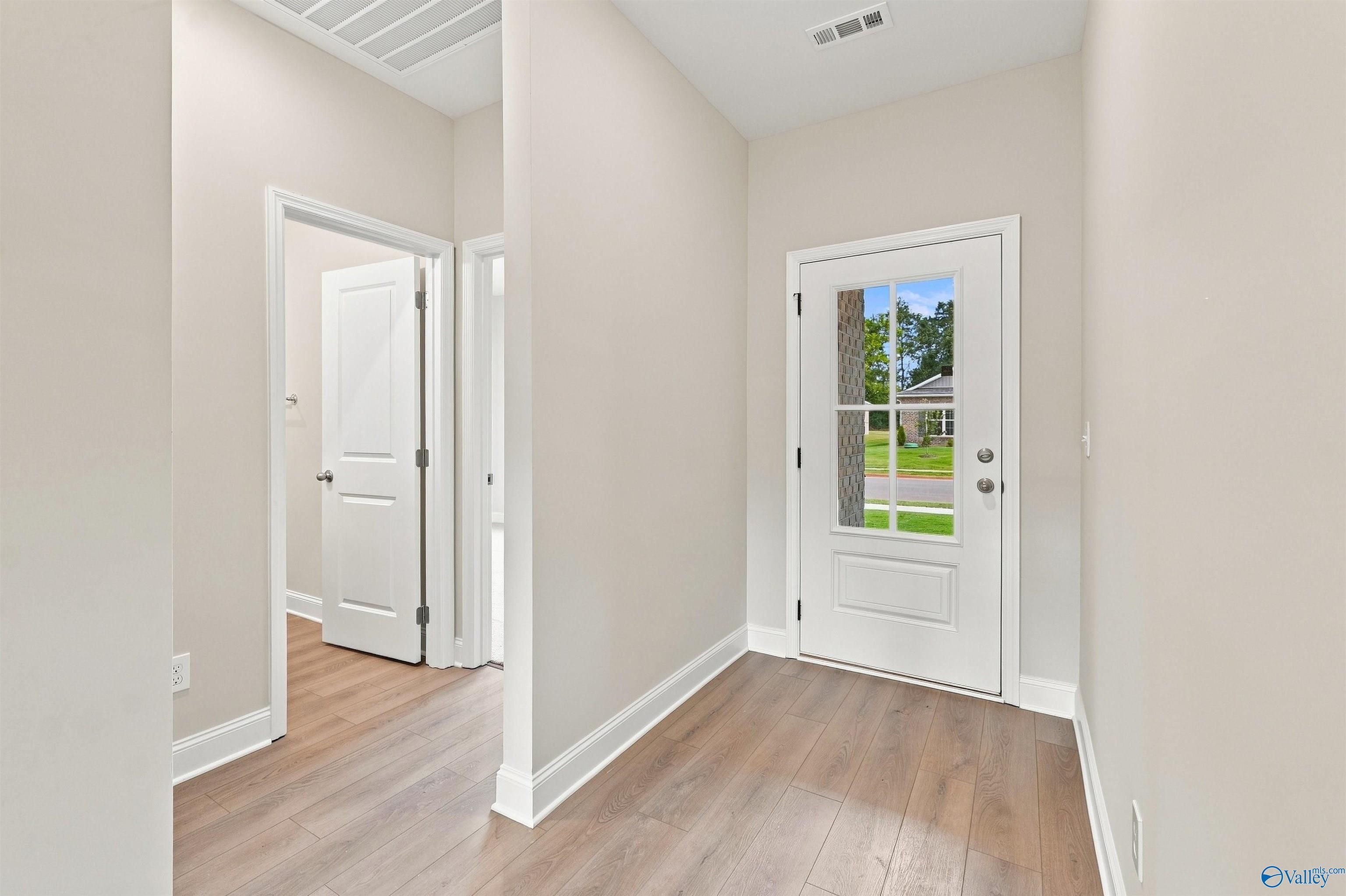 Image 7 of Davidson Homes' New Home at 227 Jerrie Lynn Boulevard