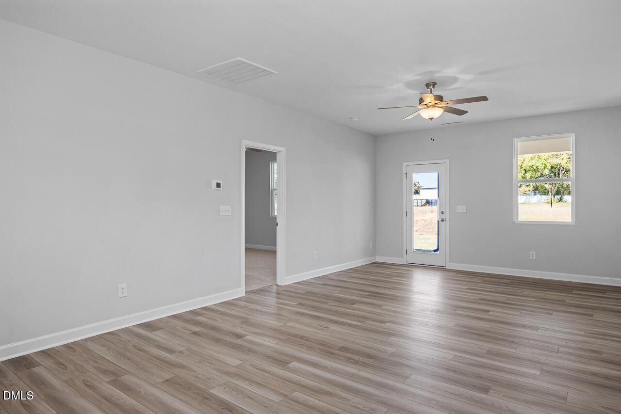 Image 5 of Davidson Homes' New Home at 314 Gregory Village Drive