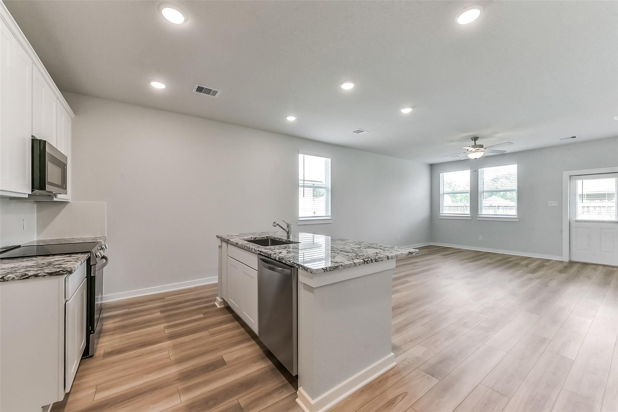 Image 13 of Davidson Homes' New Home at 10935 Independence Road