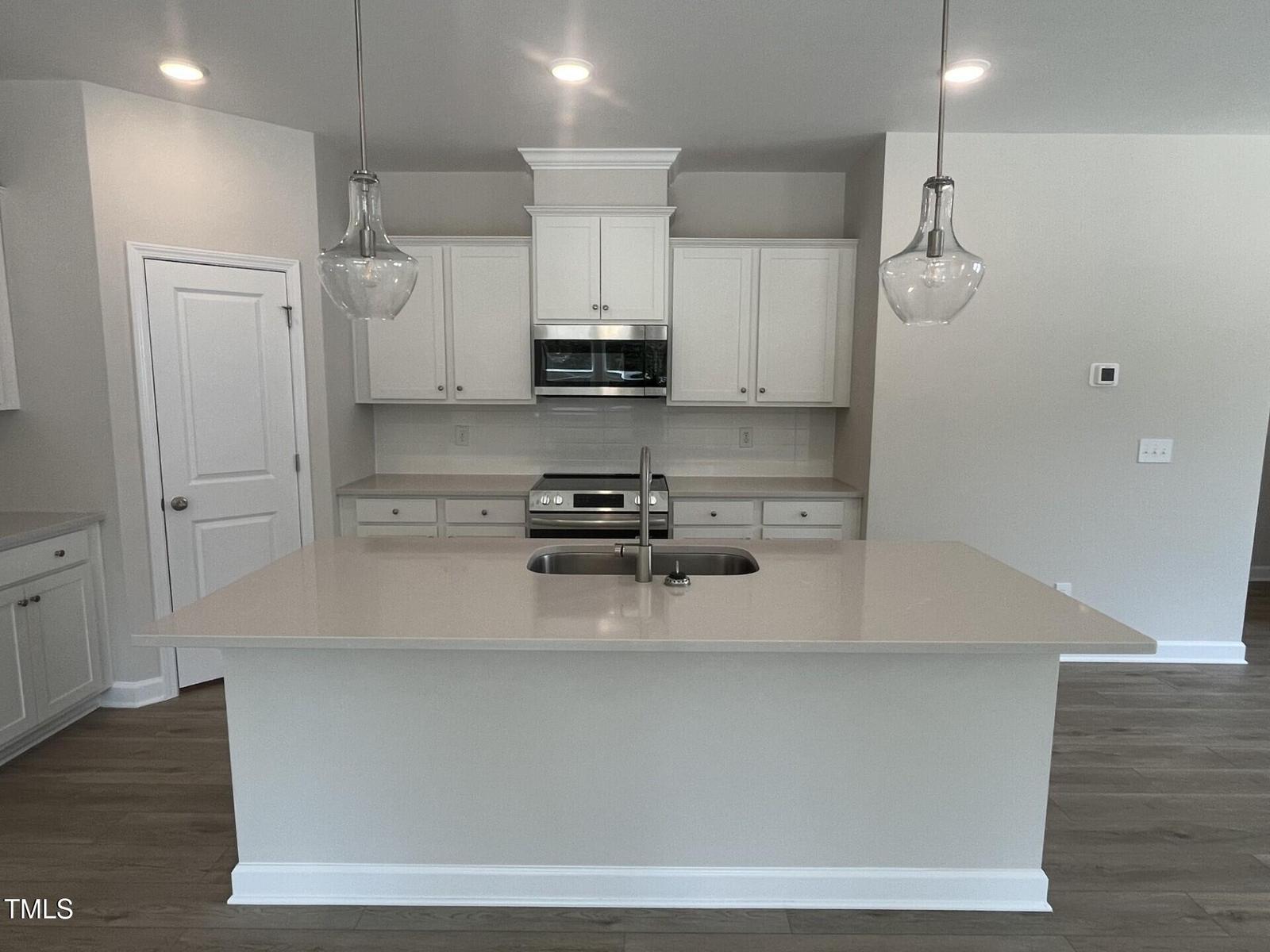Image 3 of Davidson Homes' New Home at 433 Old Fashioned Way